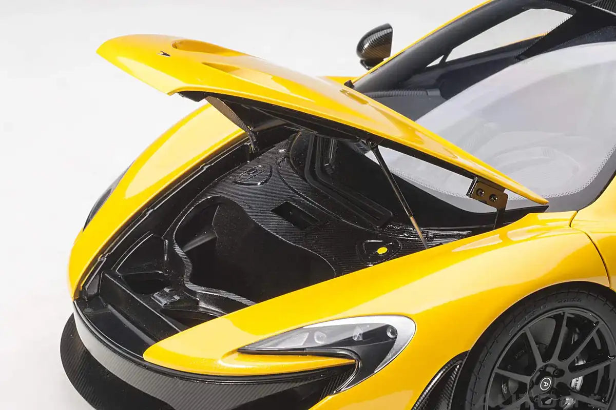 Autoart 1/12 McLaren P1 Yellow- Japan Figure Store - #1 Bring To You The Best Japanese Goods