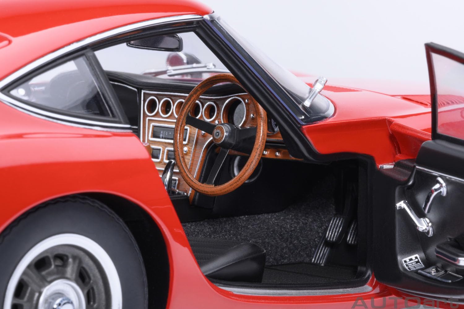Modèle réduit en métal moulé sous pression Autoart Toyota 2000GT 1967 rouge, échelle 1:18, 79547