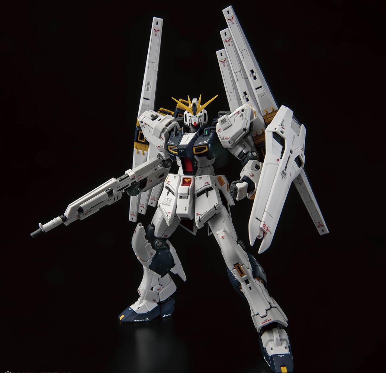 Bandai Spirits RG 1/144 Nu Gundam Double Fin Funnel - Kit de maquette