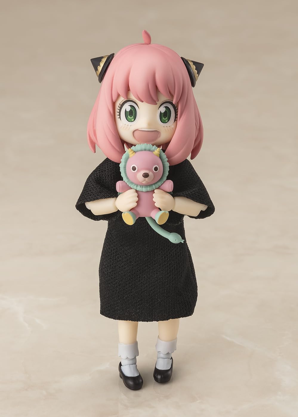 Bandai Anya Forger SHFiguarts Movable Figure - 80mm PVC & Cloth Painted- Japan Figure Store - #1 Bring To You The Best Japanese Goods