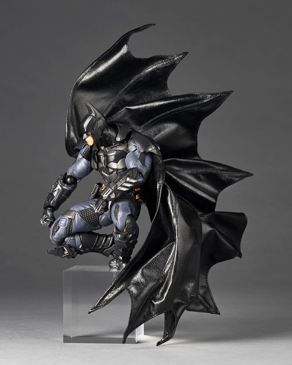 Kaiyodo Revoltech Yamaguchi Batman Arkham Knight Action Figure Japan Edition- Japan Figure Store - #1 Bring To You The Best Japanese Goods
