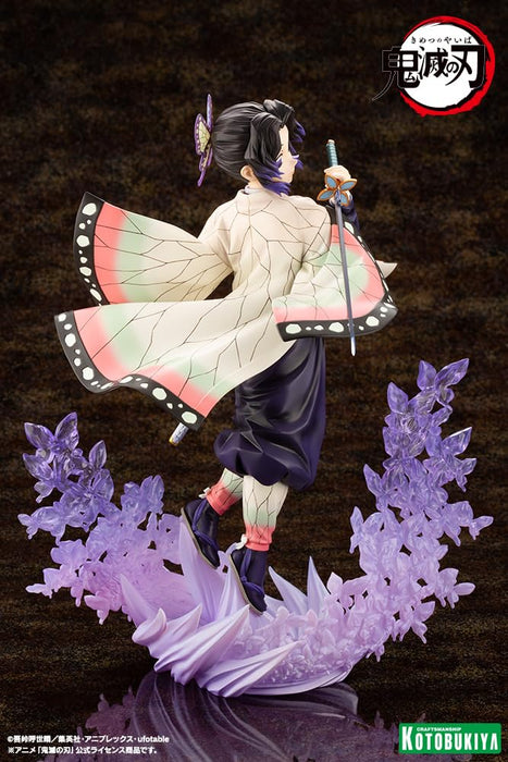 Figurine pré-peinte Kotobukiya Demon Slayer Shinobu Kocho à l'échelle 1/8