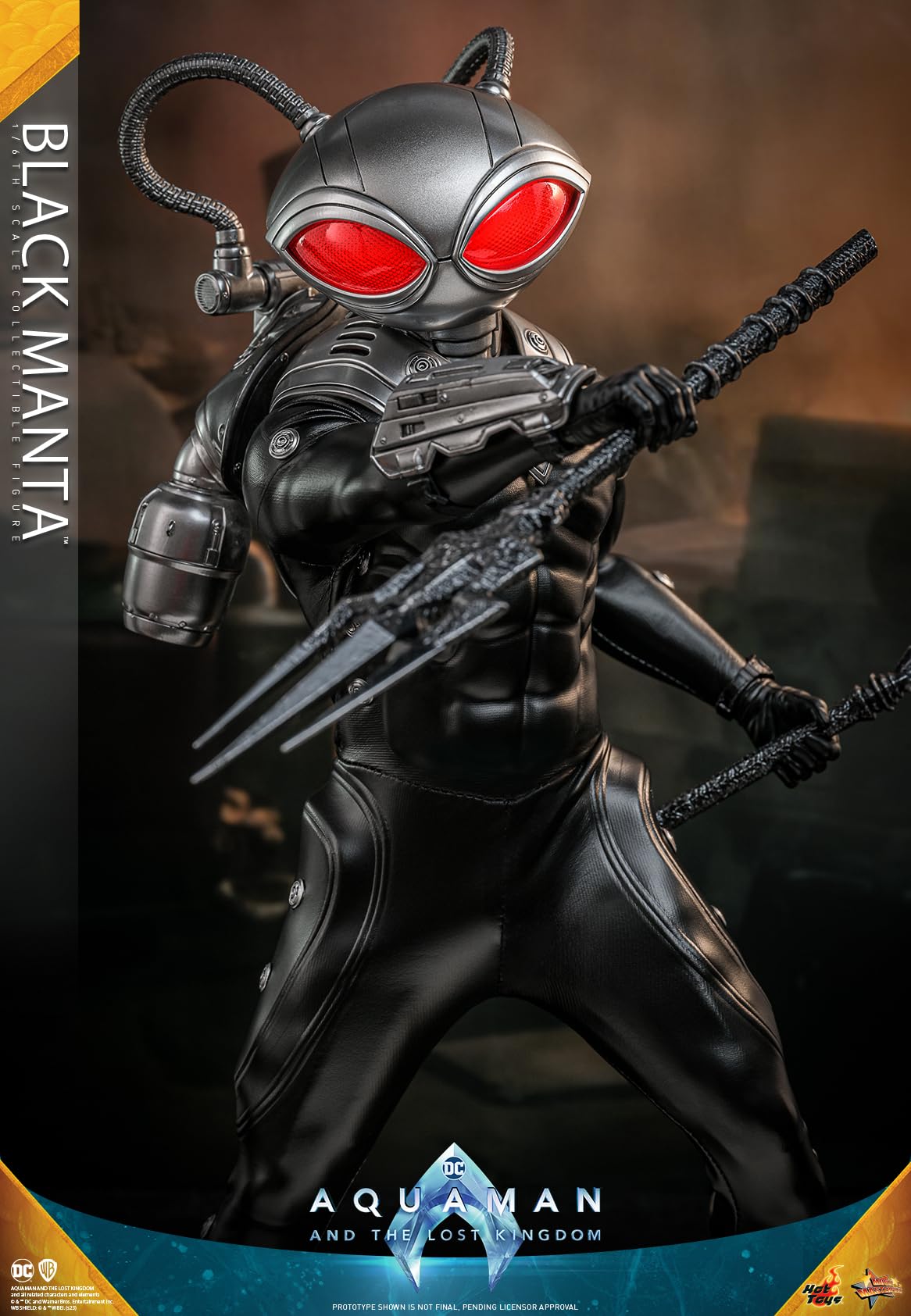 Hot Toys Movie Masterpiece Aquaman Black Manta 1/6 Scale Figure Collectible