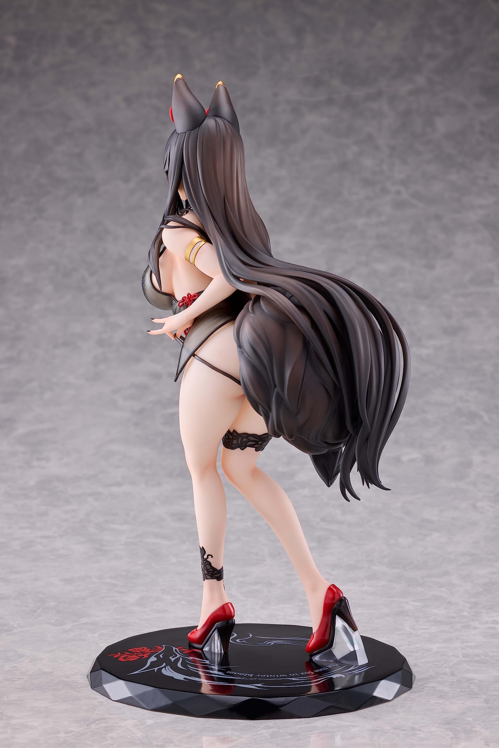 Maxcute Rose Fox Girl Doll 1/6 Scale - Blooming in Midwinter Collectible- Japan Figure Store - #1 Bring To You The Best Japanese Goods