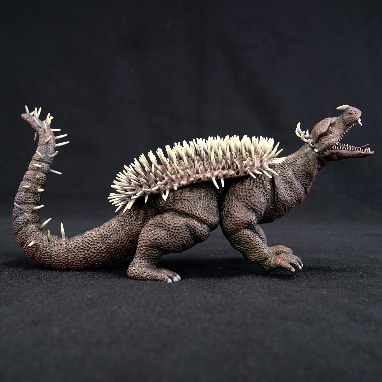 Kaiyodo Anguirus 1/250 Soft Vinyl Kit Reprint- Japan Figure Store - #1 Bring To You The Best Japanese Goods