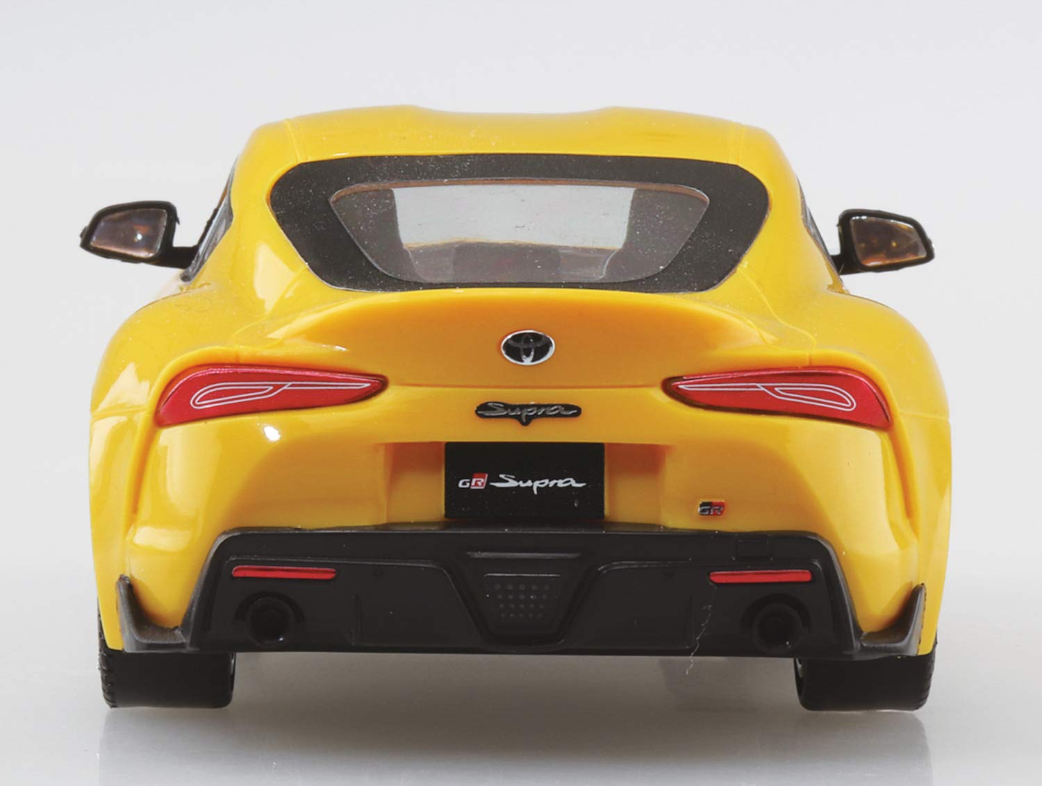 AOSHIMA The Snap Kit 1/32 Toyota Gr Supra Lighting Yellow Plastic Model- Japan Figure Store - #1 Bring To You The Best Japanese Goods