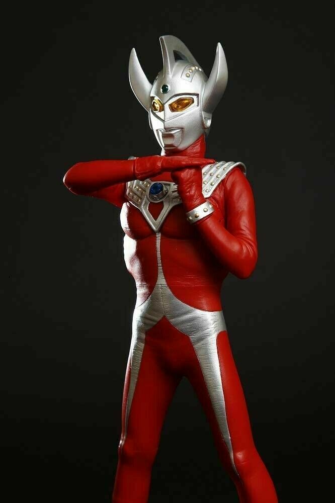 Ccp Advent No.07 Ultraman Taro Storium Ray 1/6 Scale Pvc Figure- Japan Figure Store - #1 Bring To You The Best Japanese Goods