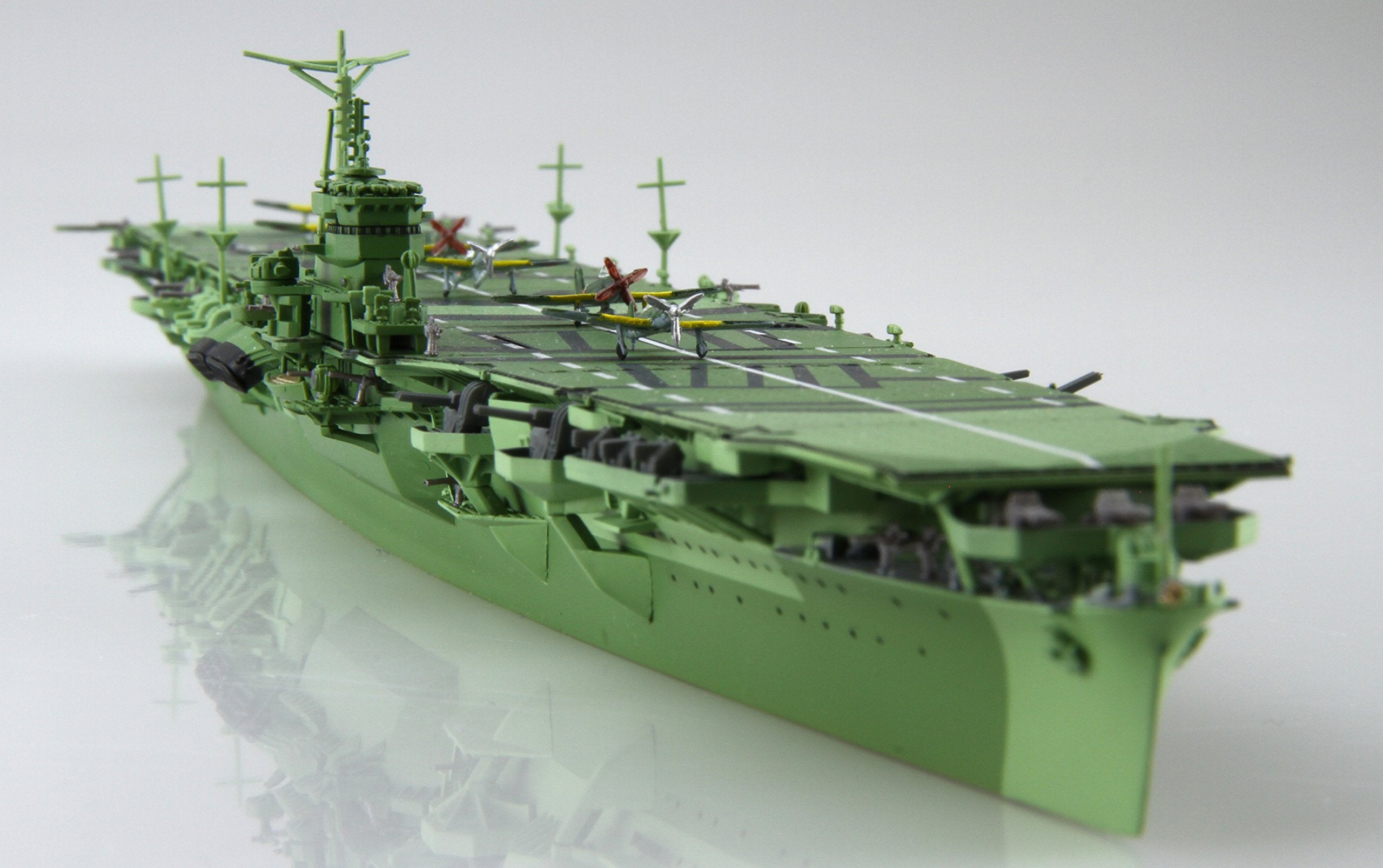 FUJIMI Toku-82 Ijn Aircraft Carrier Katsuragi 1/700 Scale Kit- Japan Figure Store - #1 Bring To You The Best Japanese Goods