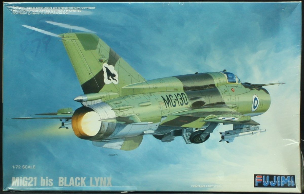 FUJIMI H21 Mig 21 Bis Black Lynx 1/72 Scale Kit- Japan Figure Store - #1 Bring To You The Best Japanese Goods