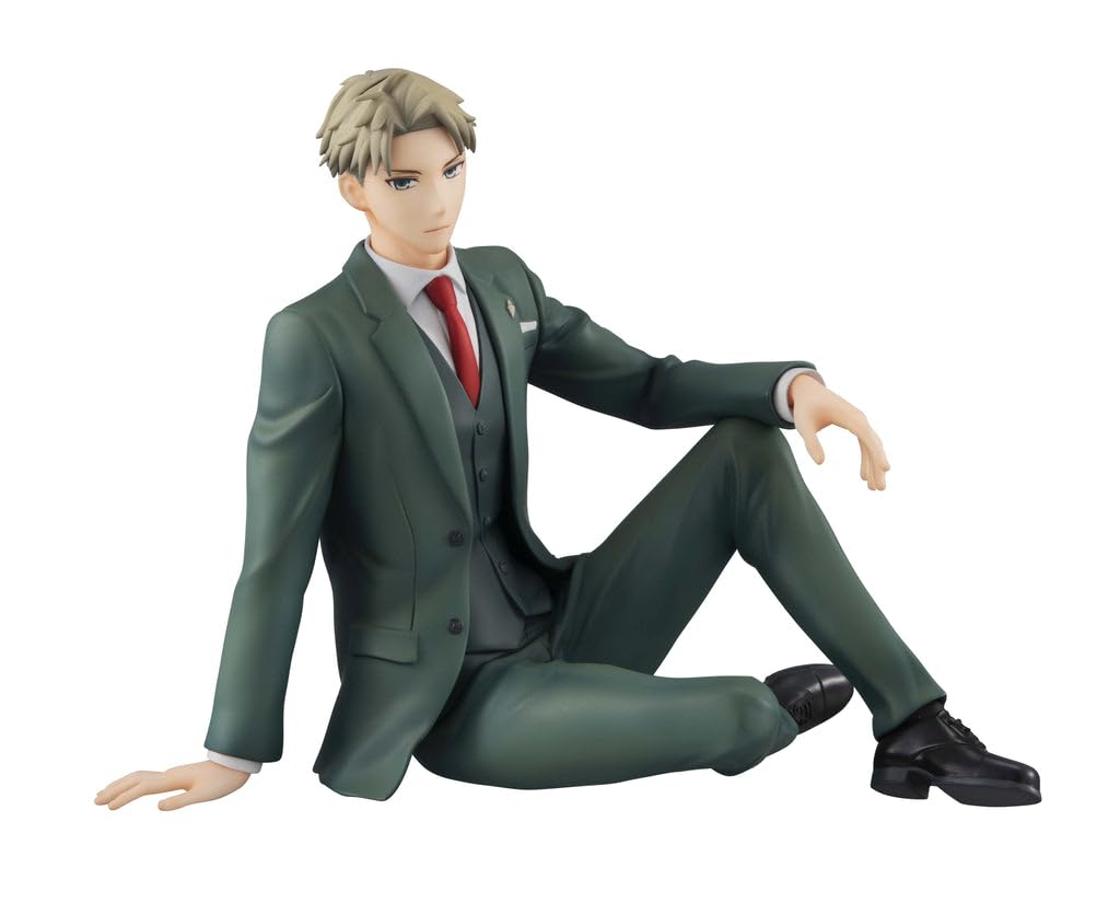 Megahouse Gem Series Tenohira Lloyd Figure Spy x Family 100mm PVC Painted Finish- Japan Figure Store - #1 Bring To You The Best Japanese Goods