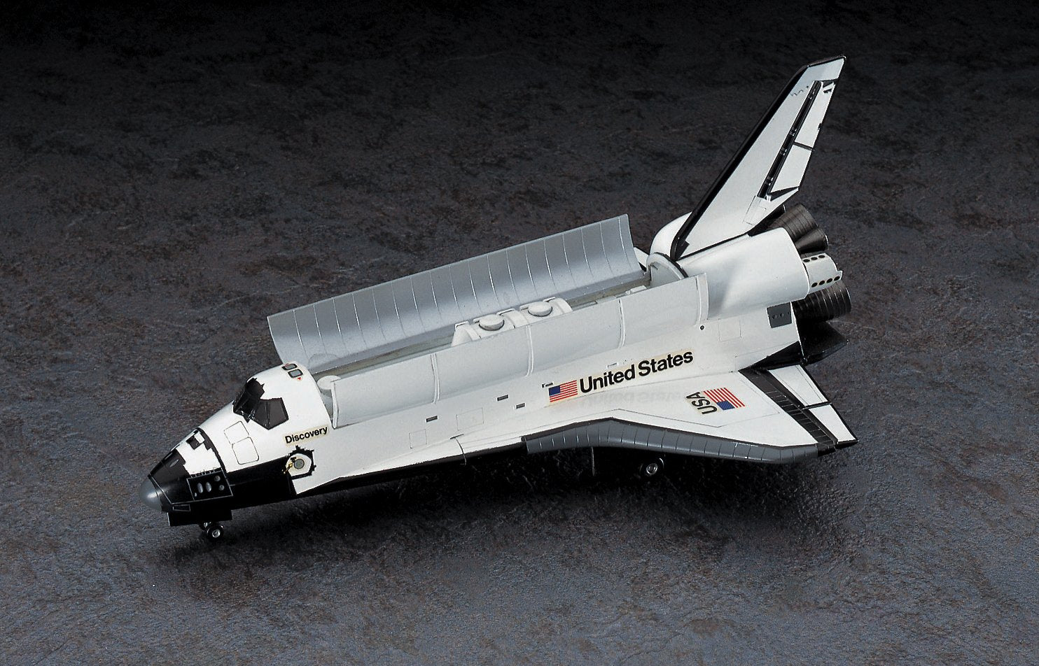 Hasegawa 1/200 Scale NASA Space Shuttle Orbiter Plastic Model Kit- Japan Figure Store - #1 Bring To You The Best Japanese Goods