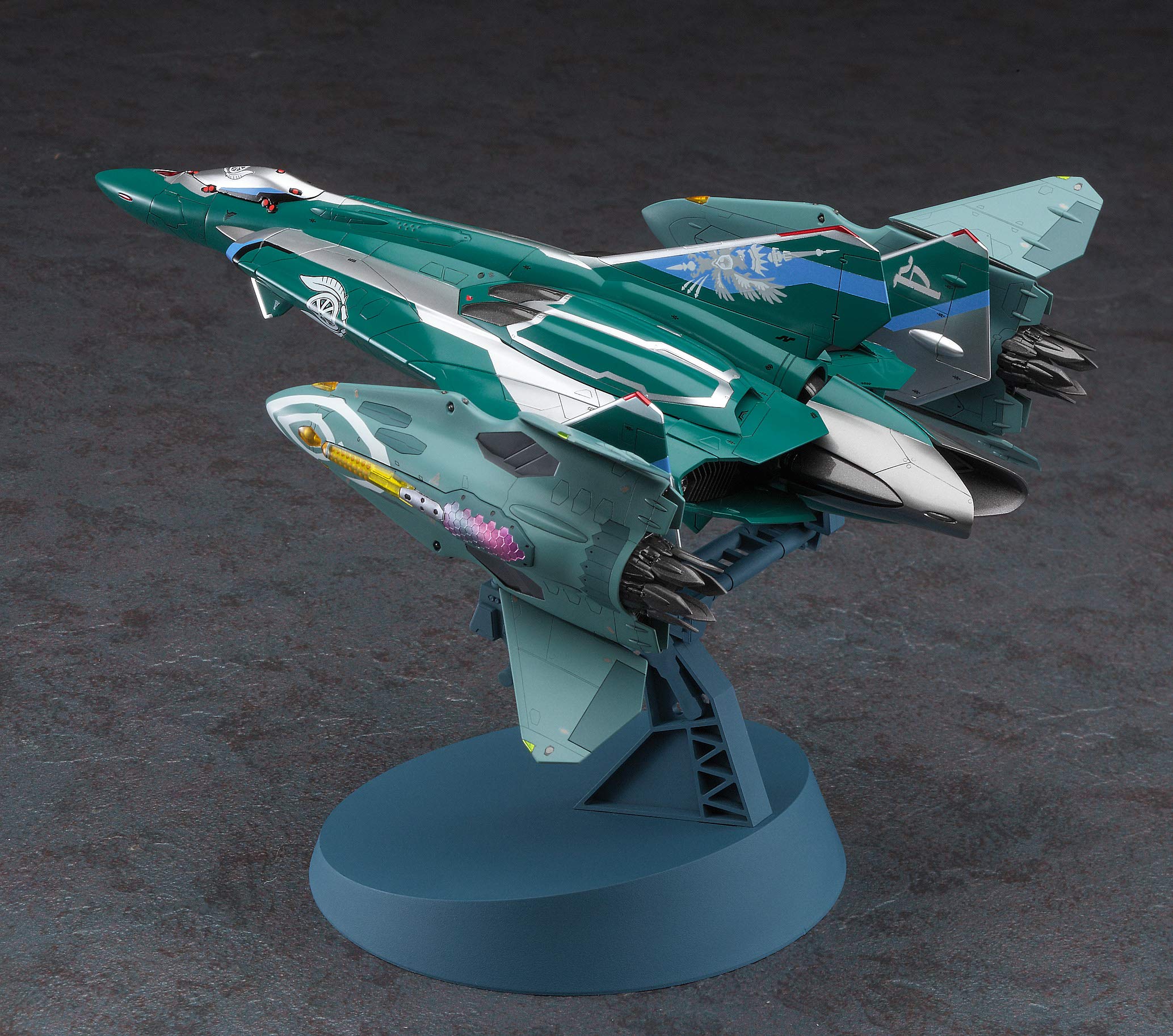 HASEGAWA 65846 Macross Delta Sv-262Ba Draken 3 Theo / Xao W/ Lilldraken 1/72 Scale Kit- Japan Figure Store - #1 Bring To You The Best Japanese Goods