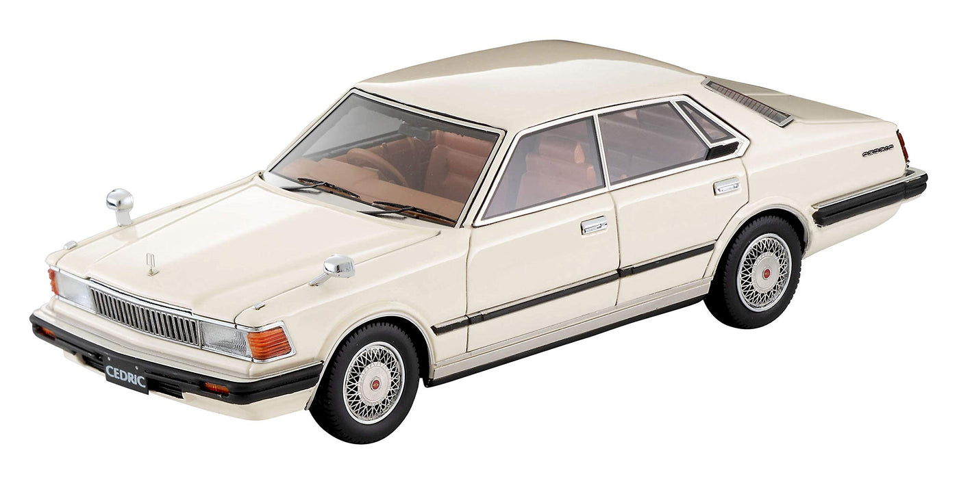 Tomytec Ignition Model Nissan Cedric HT 280E Brougham White 1/43 Scale Finished Product- Japan Figure Store - #1 Bring To You The Best Japanese Goods