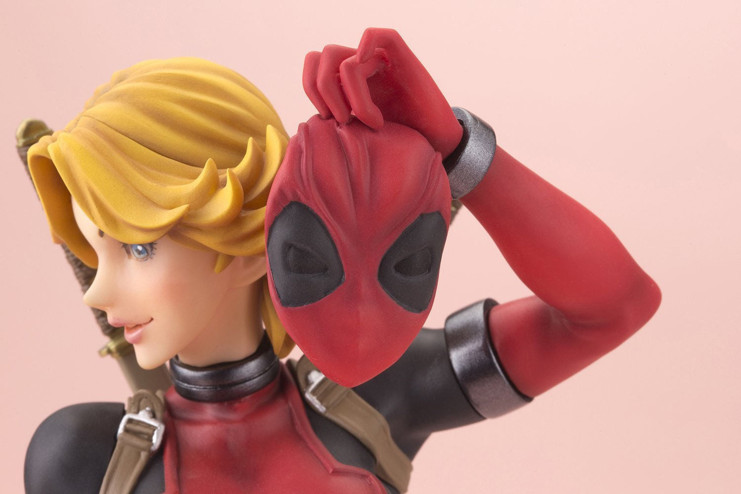 Marvel Bishoujo Lady Deadpool 1/7 Pvc Figure Kotobukiya Japan- Japan Figure Store - #1 Bring To You The Best Japanese Goods