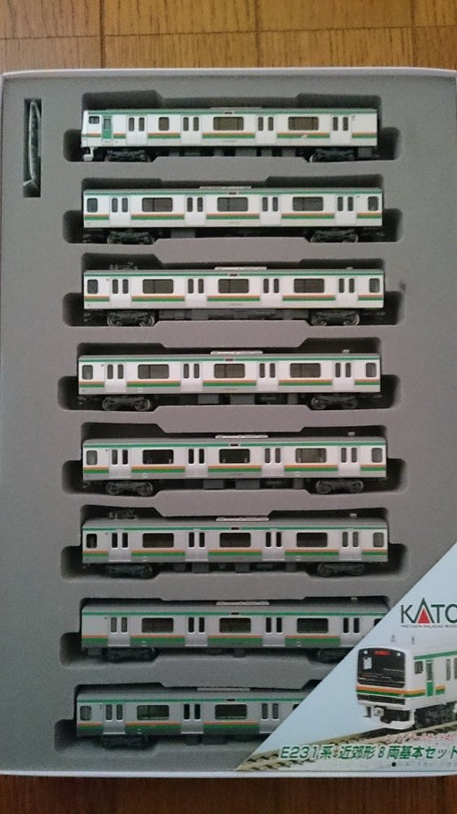 Kato N Gauge Suburban E231 Series Basic Train Set - 8 Cars- Japan Figure Store - #1 Bring To You The Best Japanese Goods