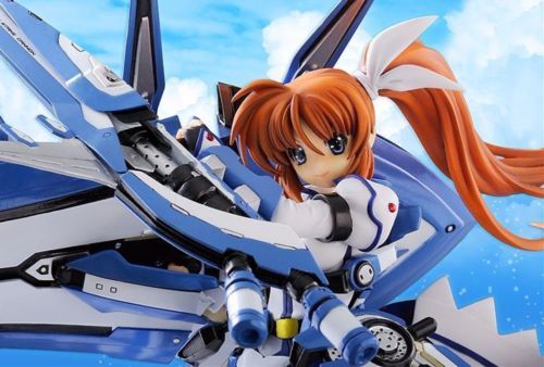 Nanoha Takamachi Cw-aec00x Fortress & Cw-aec02x Strike Cannon 1/8 Pvc Freeing- Japan Figure Store - #1 Bring To You The Best Japanese Goods