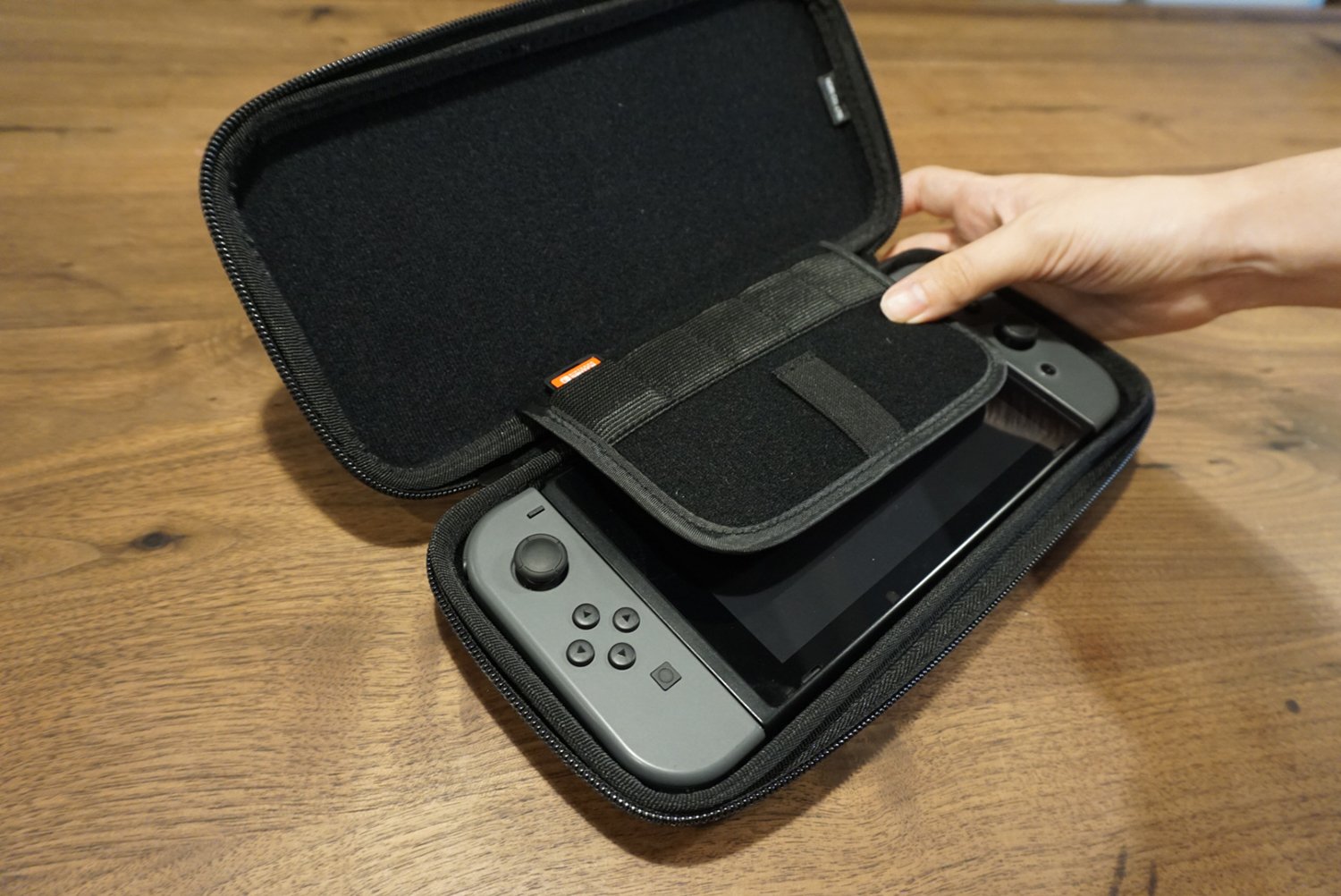 HORI Tough Hard Pouch Black & Blue For Nintendo Switch- Japan Figure Store - #1 Bring To You The Best Japanese Goods