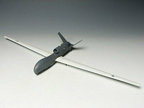 Platz Rq-4n Global Hawk 1/72 Scale Ac-5 Plastic Model Kit- Japan Figure Store - #1 Bring To You The Best Japanese Goods