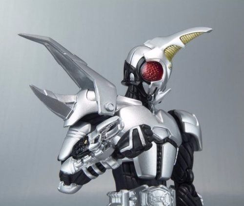 S.h.figuarts Masked Kamen Rider Kabuto Hercus Action Figure Bandai- Japan Figure Store - #1 Bring To You The Best Japanese Goods