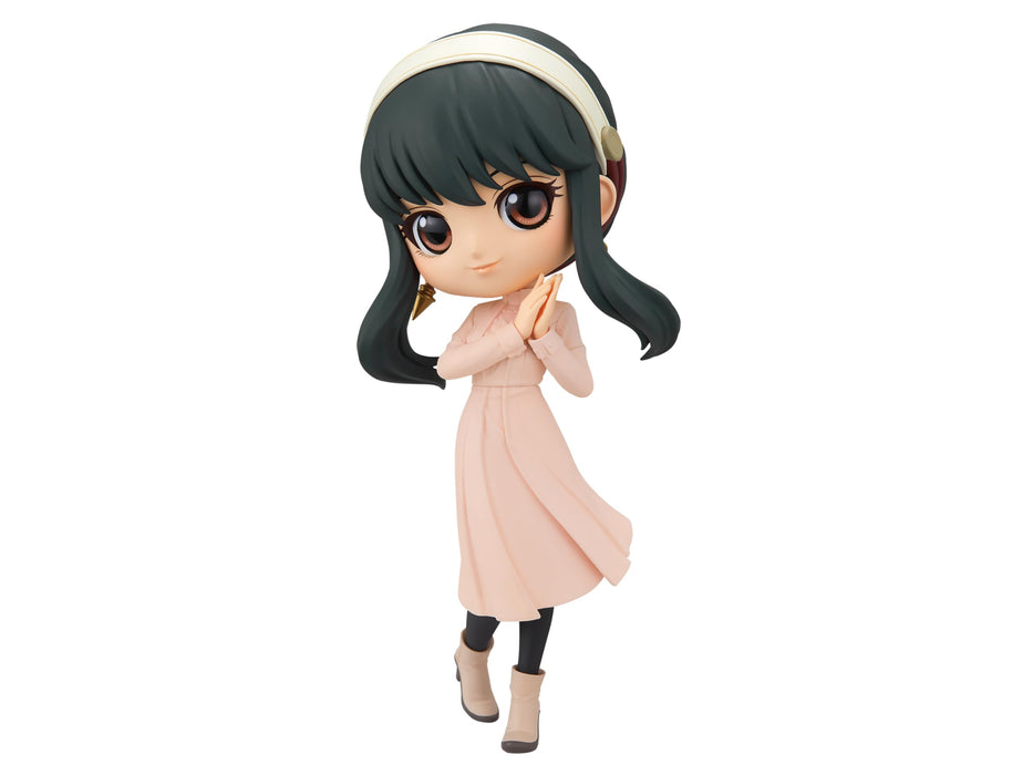 Banpresto Spy Family Q Posket Yoru Forger Outing Action Figure- Japan Figure Store - #1 Bring To You The Best Japanese Goods