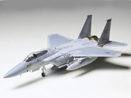 Tamiya 1/48 Mcdonnell Douglas F-15c Eagle Model Kit - Japan Figure