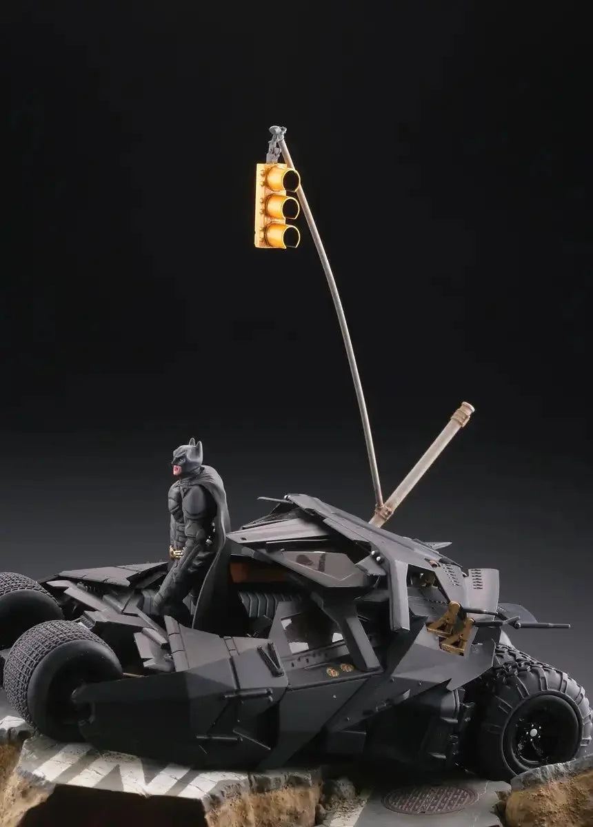 Kaiyodo Revoltech Batmobile Tumbler Pvc Painted Finished Product Made In Japan- Japan Figure Store - #1 Bring To You The Best Japanese Goods