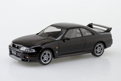 Aoshima 1/32 Nissan R33 GT-R Model Kit Black by Qingdao Cultural Education