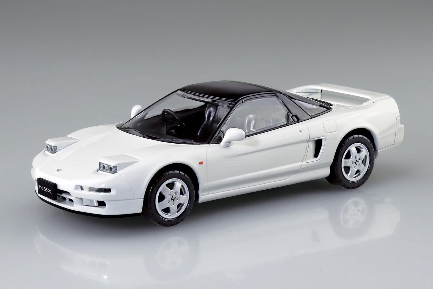 Aoshima 1/32 Snap Kit Honda NA1 NSX Grand Prix White Model Kit