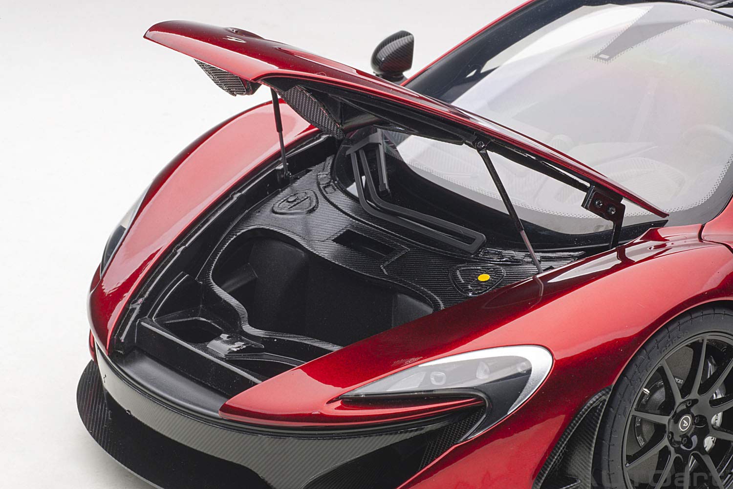 Autoart 1/12 Mclaren P1 Diecast Model Metallic Red Finished- Japan Figure Store - #1 Bring To You The Best Japanese Goods