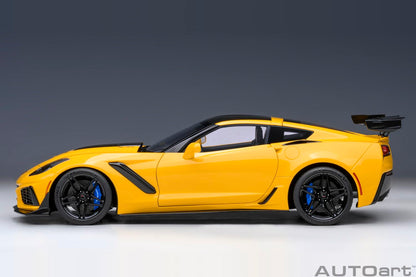 Autoart 1/18 Chevrolet Corvette C7 ZR1 Yellow Model Car- Japan Figure Store - #1 Bring To You The Best Japanese Goods