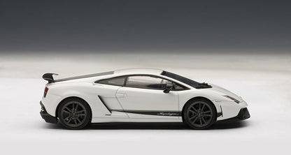 Autoart 1/43 Lamborghini Gallardo LP570-4 Superleggera White Model Car- Japan Figure Store - #1 Bring To You The Best Japanese Goods