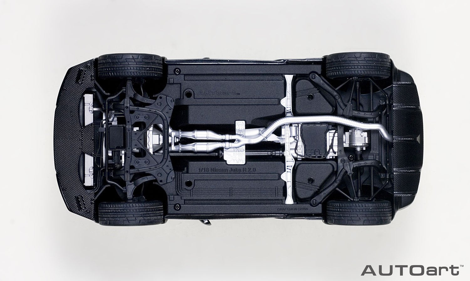 Autoart 1/18 Nissan Juke R 2.0 White Model 38560 Best Price Finish- Japan Figure Store - #1 Bring To You The Best Japanese Goods