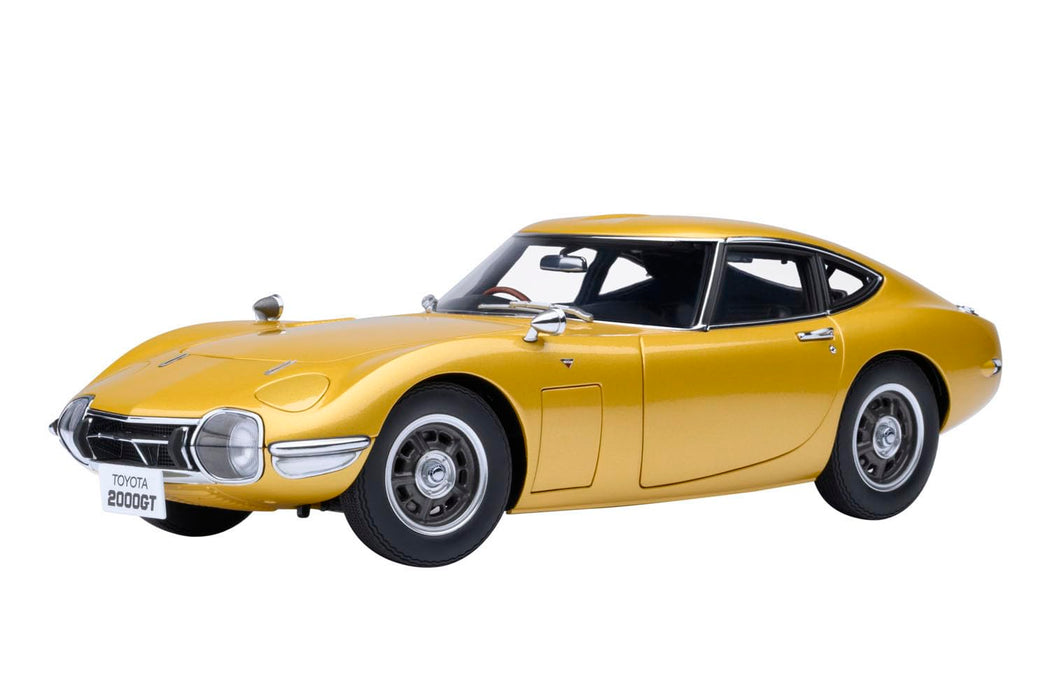Autoart Toyota 2000Gt 1967 Gold Diecast Model 79549 Collectible Car