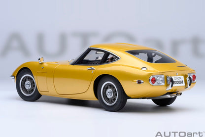Autoart Toyota 2000GT 1967, modèle miniature en métal doré, 79549, voiture de collection.