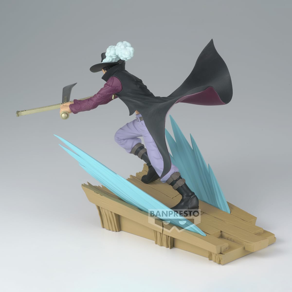 Banpresto One Piece Juracule Mihawk Senkou Scenic View Collectible Figure