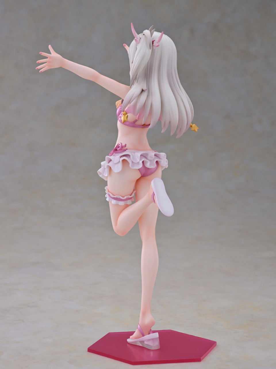 Furyu 1/7 Scale Swimsuit Illyasviel Von Einzbern Figure - Fate/Kaleid Illya- Japan Figure Store - #1 Bring To You The Best Japanese Goods