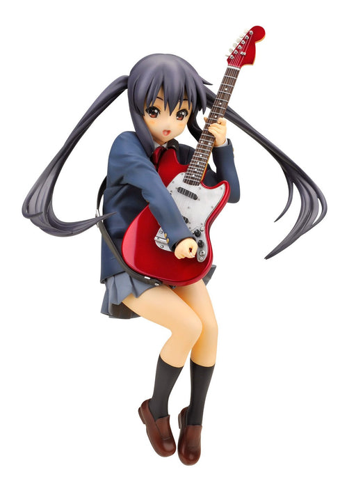 Alter Azusa Nakano 1/8 Complete Figure High-Quality Collectible From K-On!- Japan Figure Store - #1 Bring To You The Best Japanese Goods