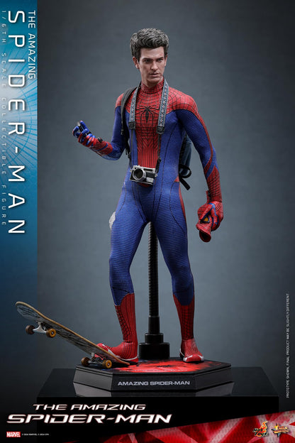 Hot Toys Movie Masterpiece 1/6 Scale Amazing Spider-Man Version 2.0 Figure
