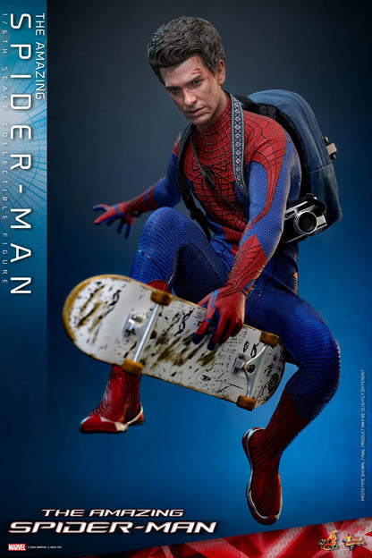 Hot Toys Movie Masterpiece 1/6 Scale Amazing Spider-Man Version 2.0 Figure