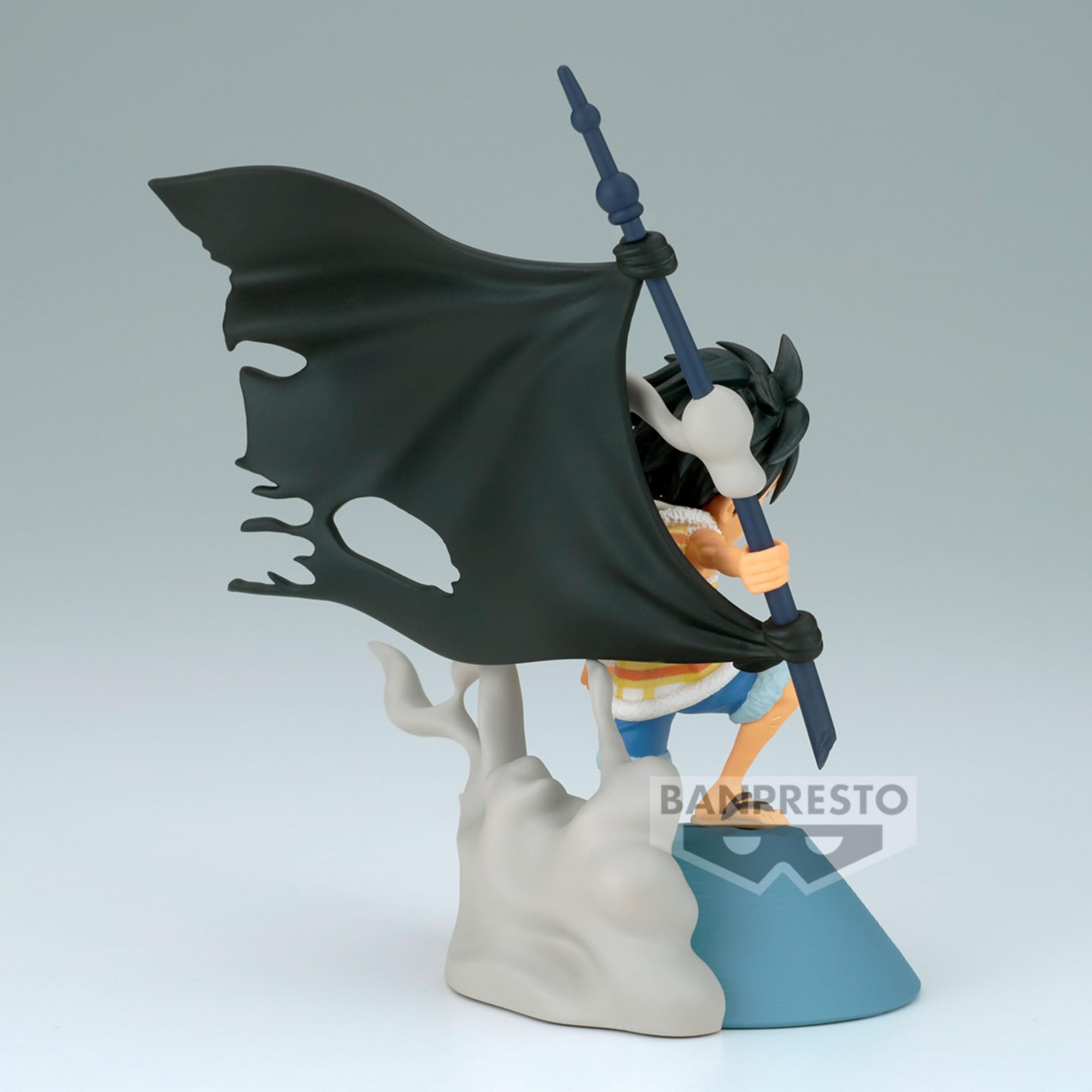 Banpresto One Piece World Collectible Figure Log Stories Luffy Model