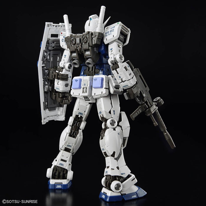 Bandai Spirits RG 1/144 Gundam Base Limited RX-78-2 Ver.2.0 Kit modèle