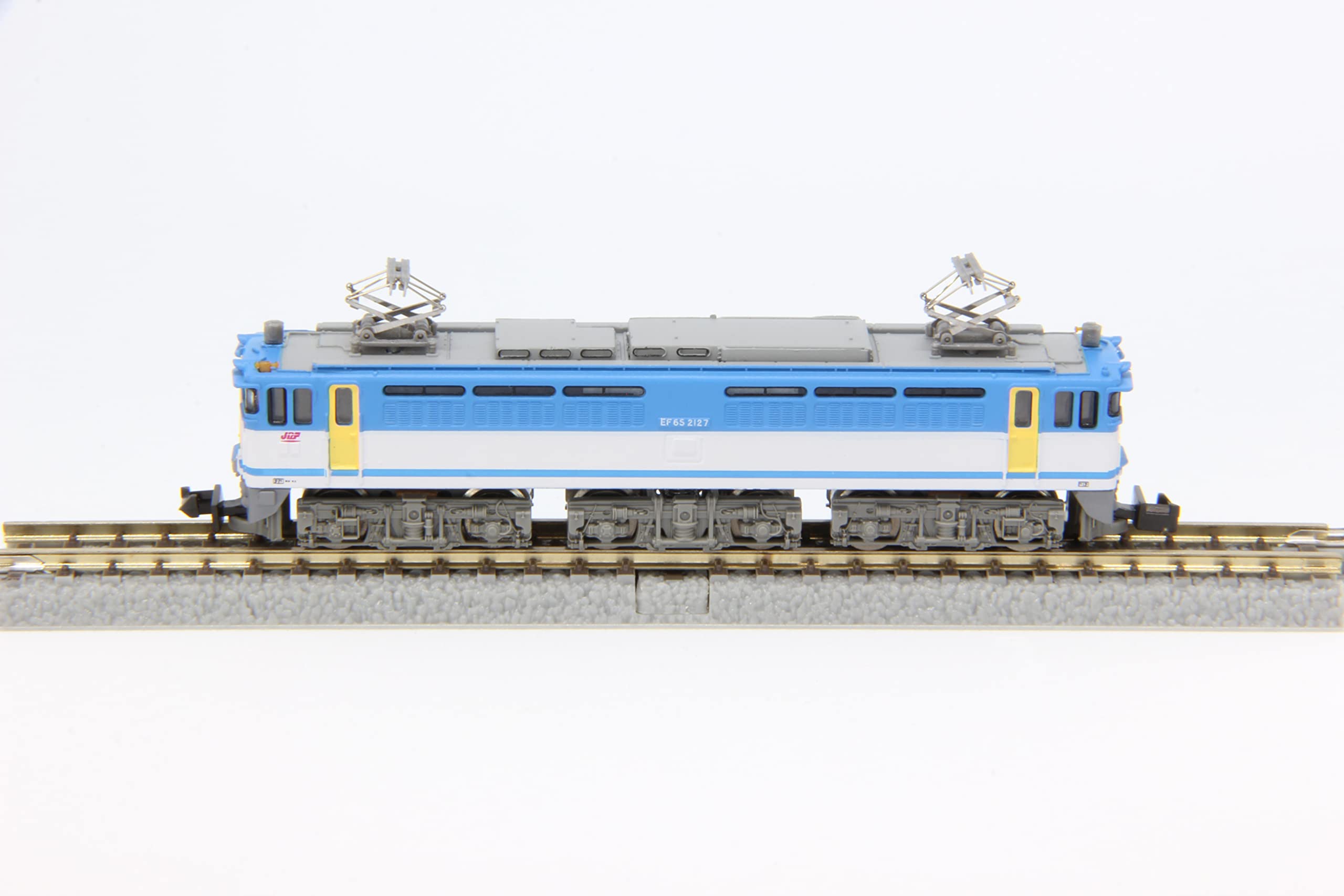 Rokuhan Z Gauge Series 2127 JR Freight Renewal Color T035-6 Model Electric Locomotive- Japan Figure Store - #1 Bring To You The Best Japanese Goods