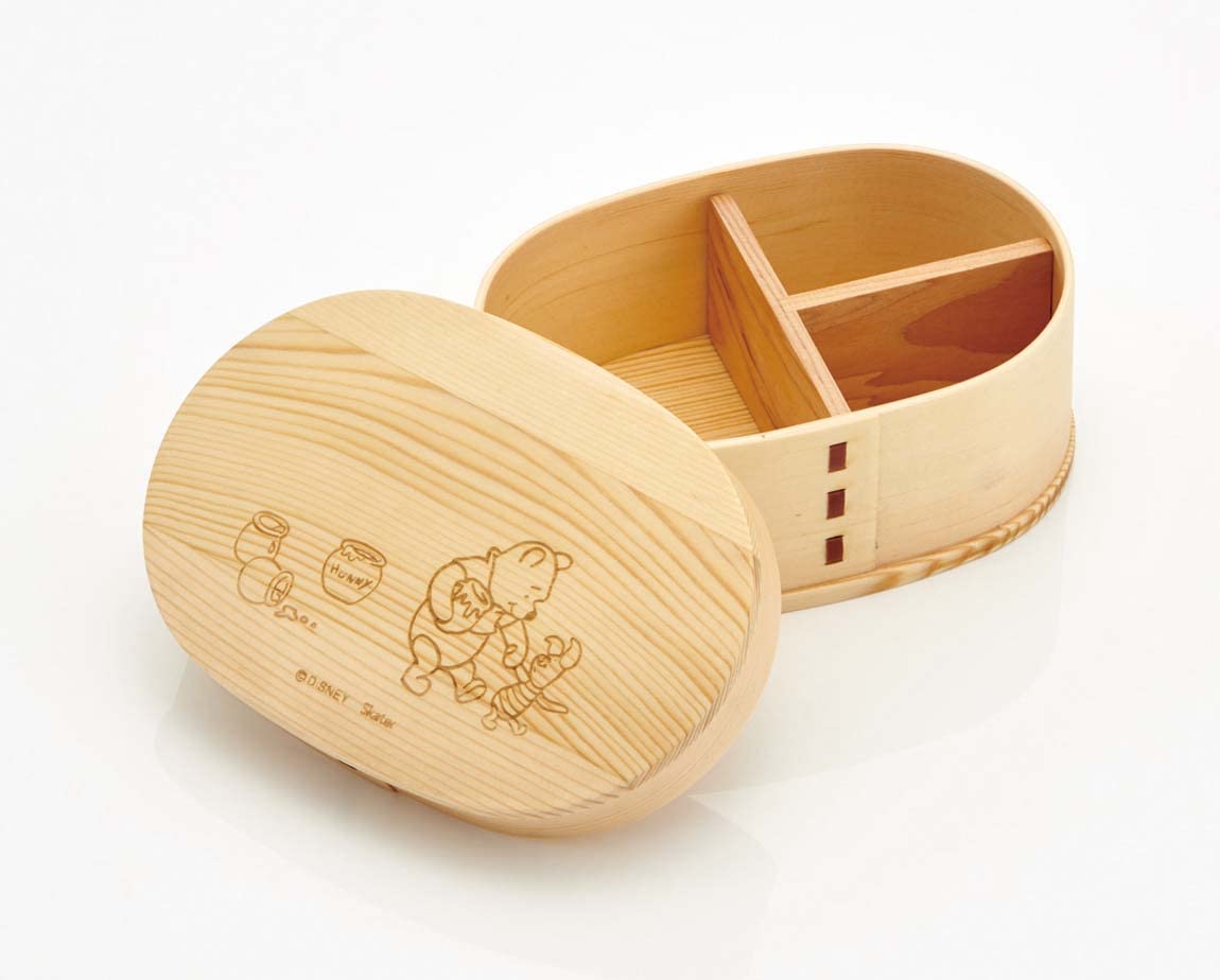 Skater Winnie The Pooh Bento Box 550ml Leak-Proof with Belt - WLB6-A- Japan Figure Store - #1 Bring To You The Best Japanese Goods