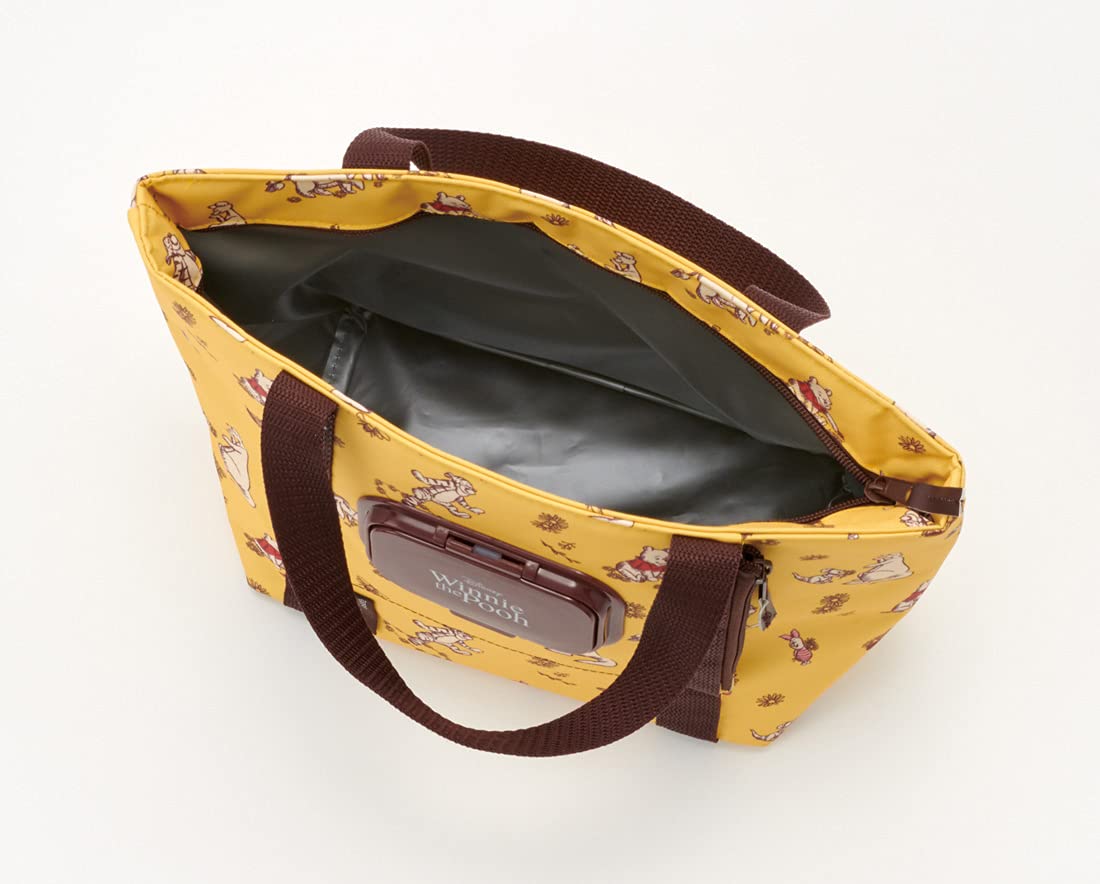 Skater Disney Winnie The Pooh Cooler Bag with Wet Tissue Pocket Kclbp1-A- Japan Figure Store - #1 Bring To You The Best Japanese Goods