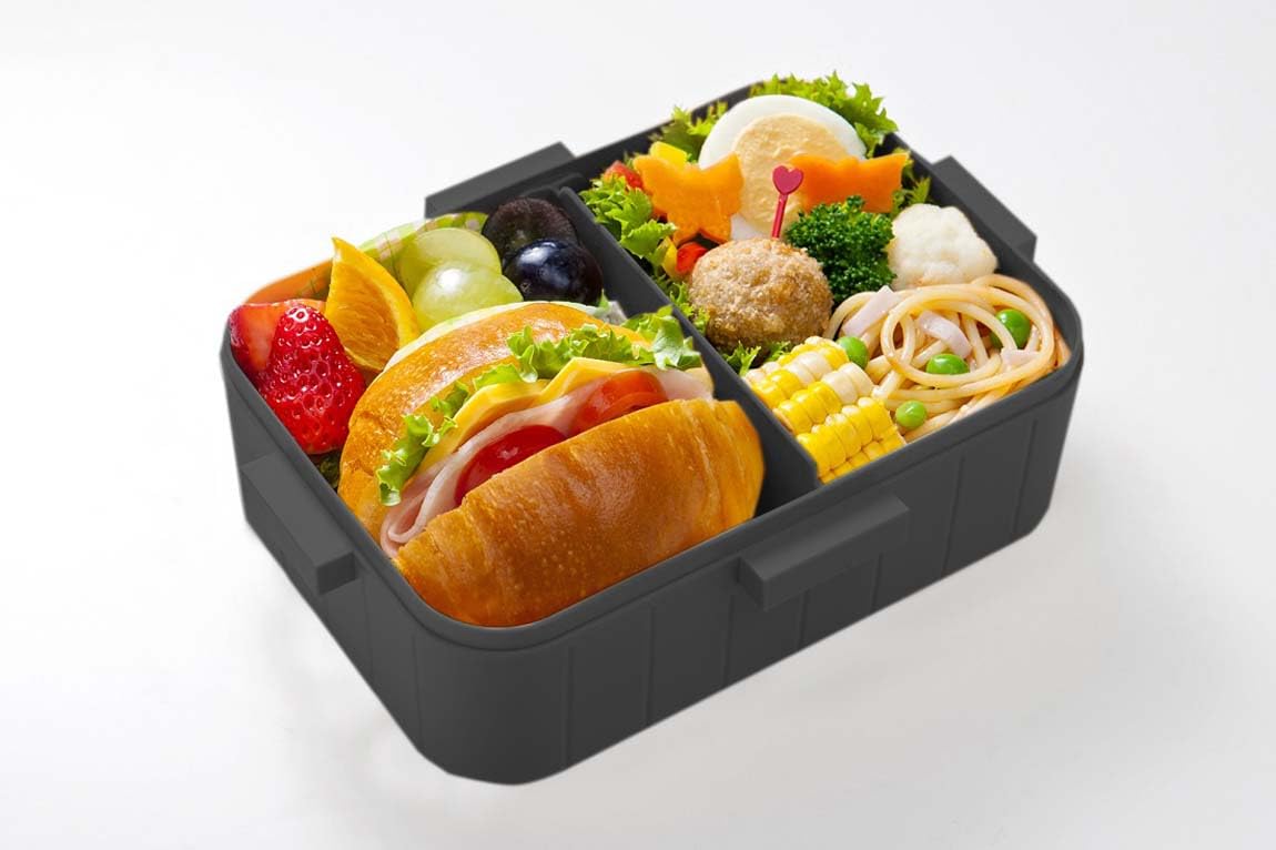 Skater Lunch Box 900ml Large Capacity 4-Point Lock Antibacterial Fast & Furious- Japan Figure Store - #1 Bring To You The Best Japanese Goods