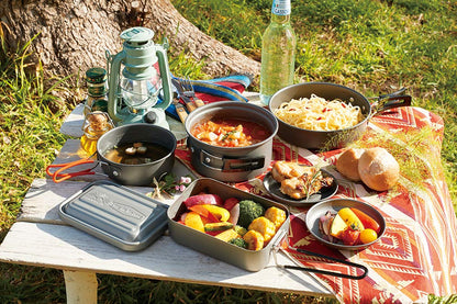 Skater 850ml Marvel Disney Outdoor Mess Box - Skater Messtin No Seasoning Required- Japan Figure Store - #1 Bring To You The Best Japanese Goods