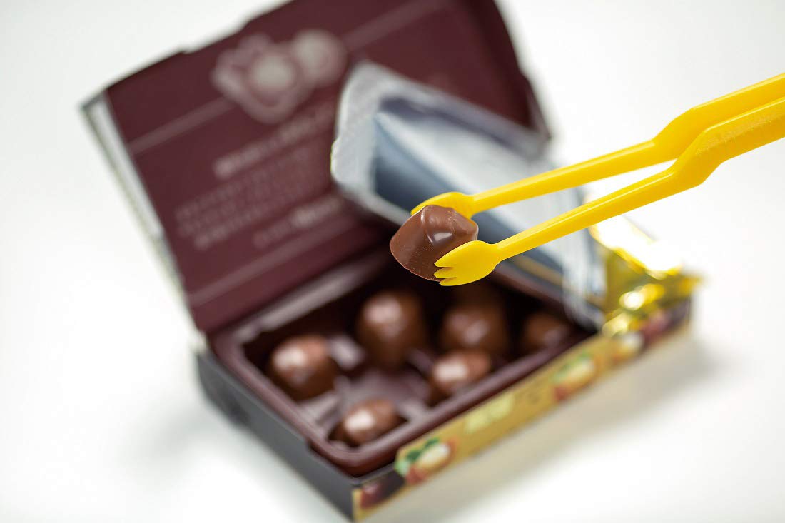 Skater Cherry White Candy Tongs 18.5cm Clean Hand Serving - Model KTG1-A- Japan Figure Store - #1 Bring To You The Best Japanese Goods