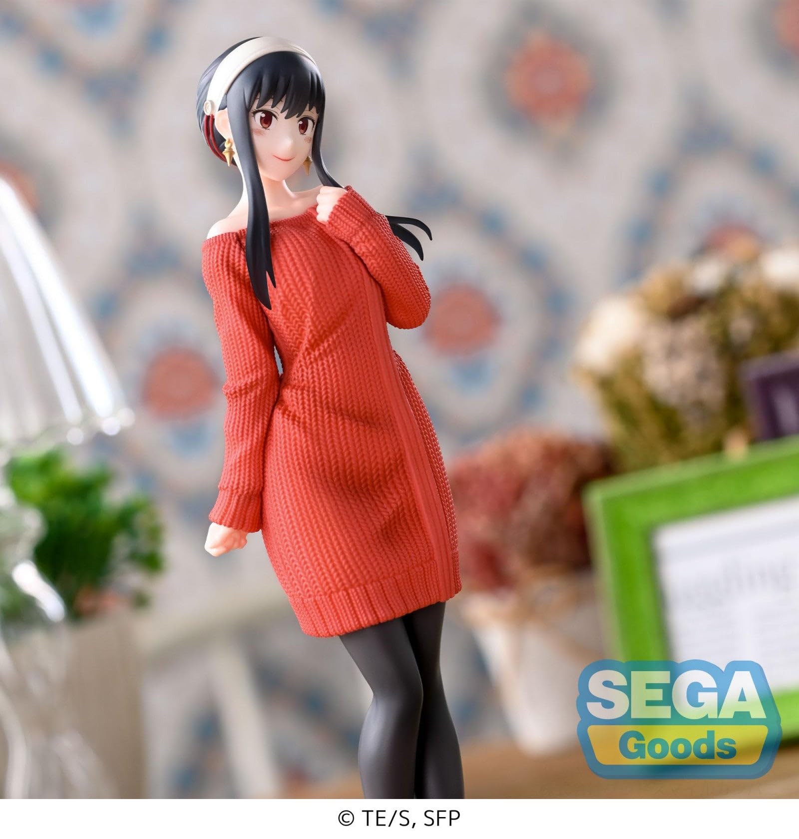 Sega Spy x Family Yor Forger PM Figure Shifuku Version Collectible- Japan Figure Store - #1 Bring To You The Best Japanese Goods