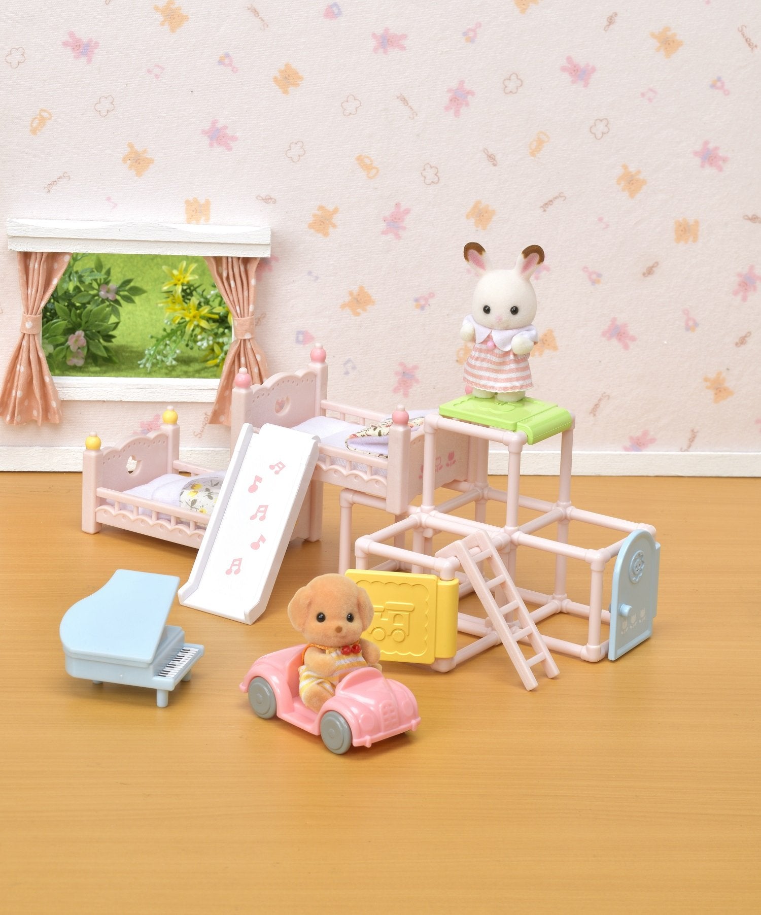 Epoch Sylvanian Families Smiling Baby Furniture Set SE-193 for Ages 3 and Up- Japan Figure Store - #1 Bring To You The Best Japanese Goods
