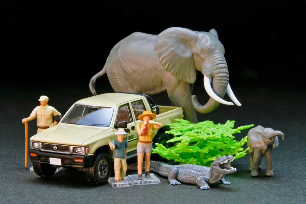 Tomytec Safari 2 Toyota Hilux 4WD Pickup Double Cab Model Set- Japan Figure Store - #1 Bring To You The Best Japanese Goods